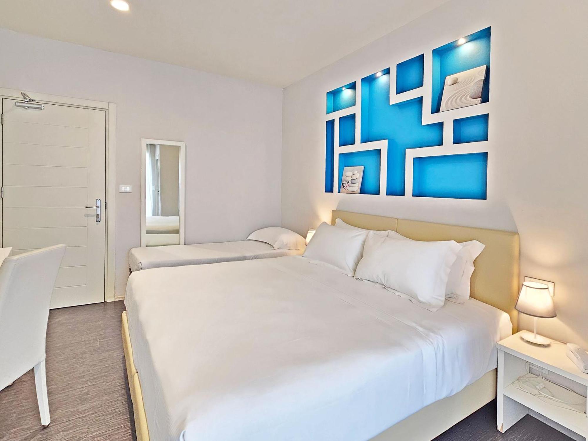 Hotel L'Approdo ปอร์โตอัซซูร์โร ภายนอก รูปภาพ