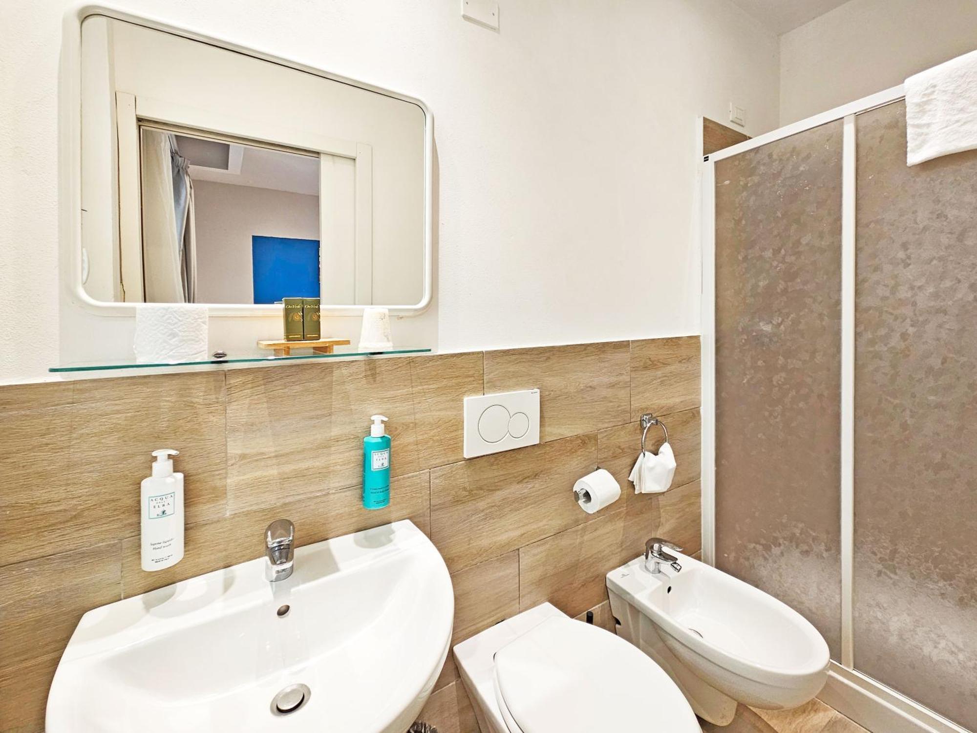 Hotel L'Approdo ปอร์โตอัซซูร์โร ภายนอก รูปภาพ