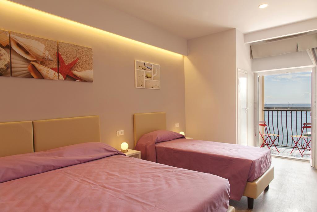 Hotel L'Approdo ปอร์โตอัซซูร์โร ห้อง รูปภาพ